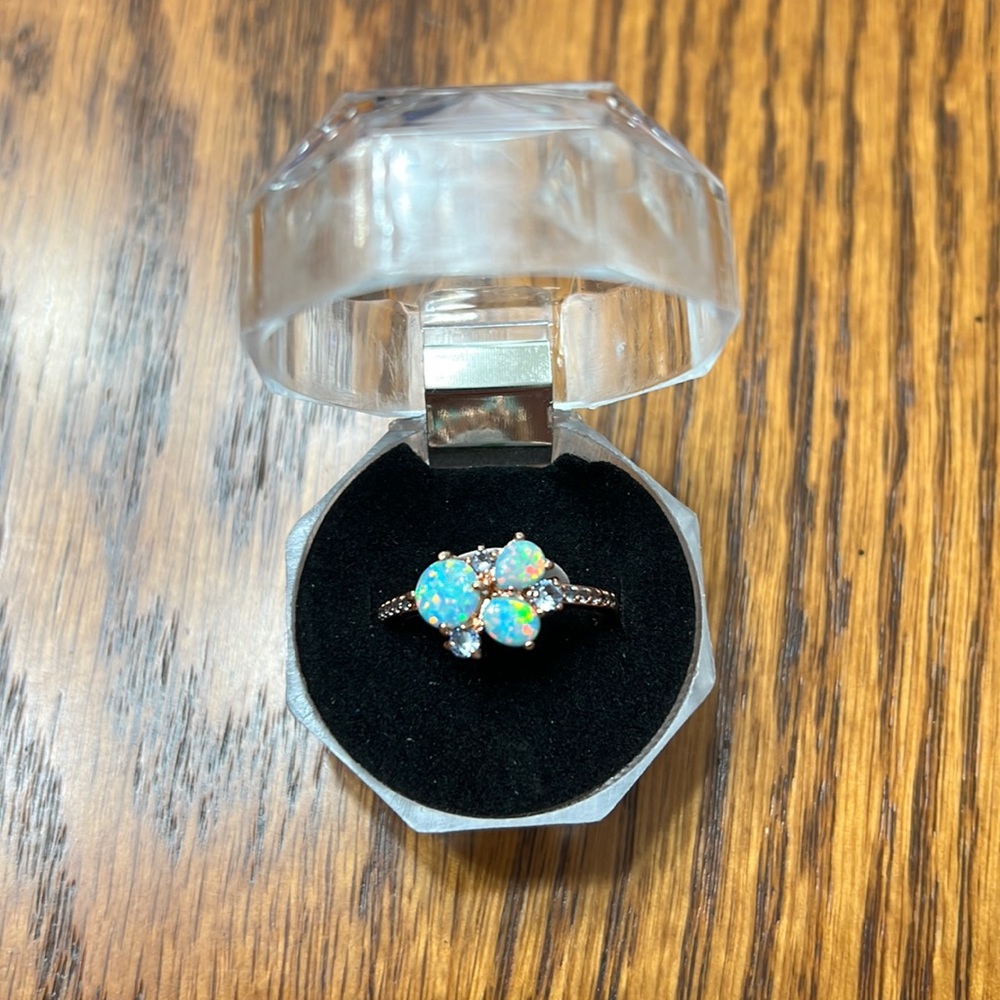 Bomb Party Clustered Sparkle Ring